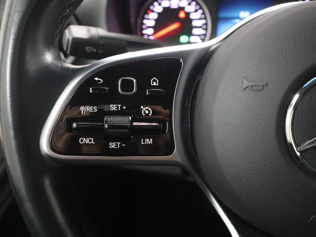 319 CDI | Aut. | L3 H2 | KOELWAGEN | 3-ZITS | PARKEERCAMERA | NAVIGATIE | KOELWAGEN | 190 PK | STOELVERWARMING | CLIMATE CONTROL | CERTIFIED