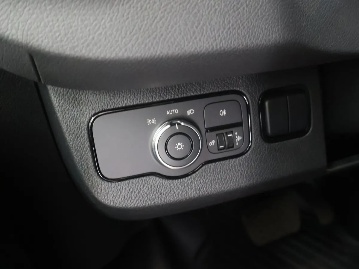319 CDI | Aut. | L3 H2 | KOELWAGEN | 3-ZITS | PARKEERCAMERA | NAVIGATIE | KOELWAGEN | 190 PK | STOELVERWARMING | CLIMATE CONTROL | CERTIFIED