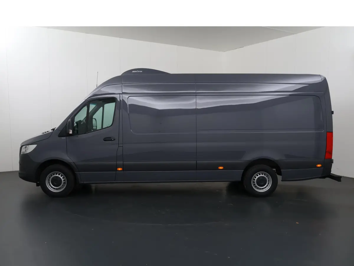 319 CDI | Aut. | L3 H2 | KOELWAGEN | 3-ZITS | PARKEERCAMERA | NAVIGATIE | KOELWAGEN | 190 PK | STOELVERWARMING | CLIMATE CONTROL | CERTIFIED