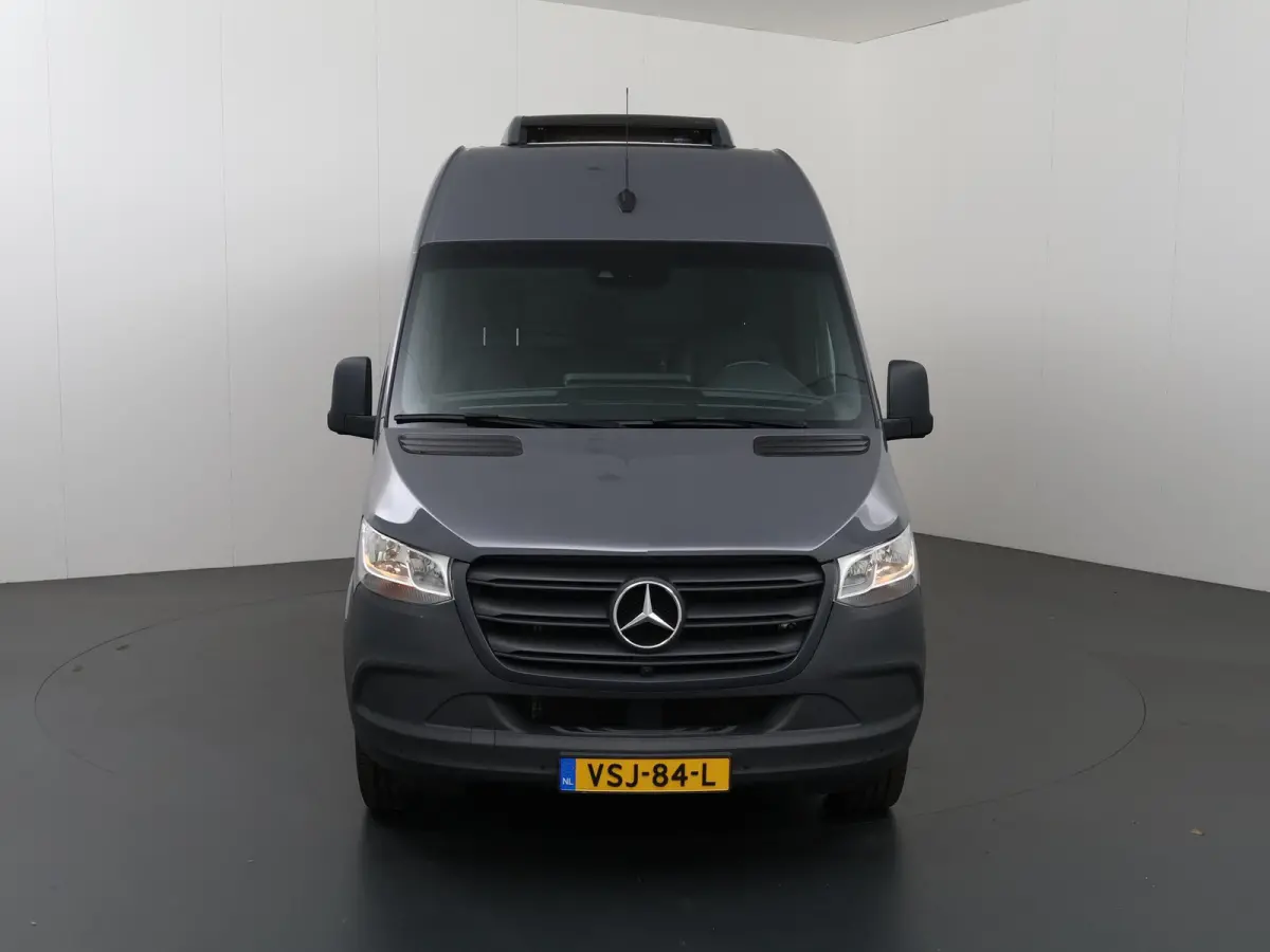 319 CDI | Aut. | L3 H2 | KOELWAGEN | 3-ZITS | PARKEERCAMERA | NAVIGATIE | KOELWAGEN | 190 PK | STOELVERWARMING | CLIMATE CONTROL | CERTIFIED