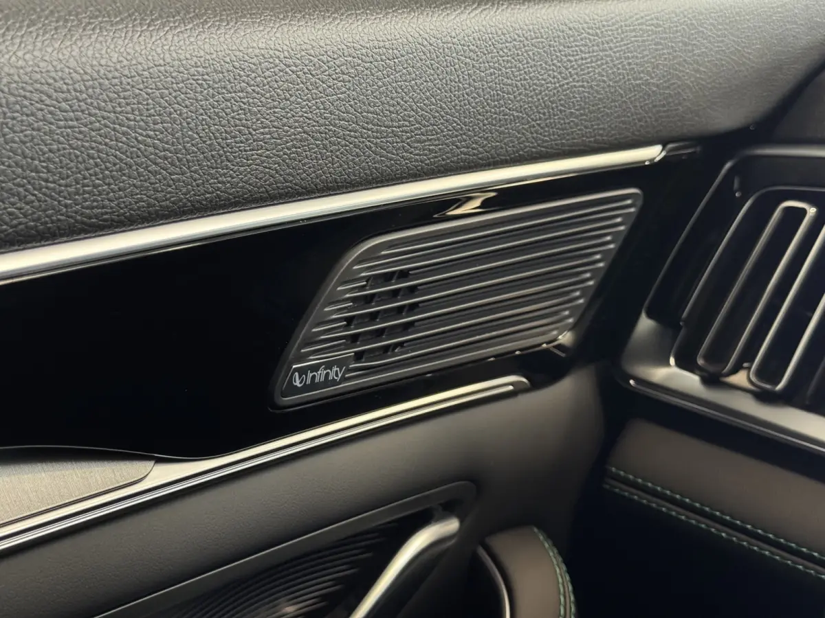1.5 T DM-i AWD 324PK DESIGN Pano Dak Head‑Up 360° Camera Stoel‑/Stuurverwarming Stoelventilatie Infinity Audio 6 JAAR GARANTIE phev