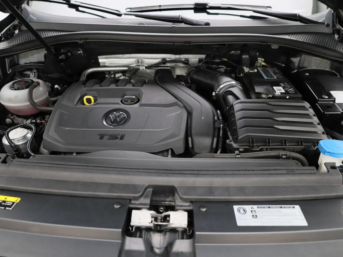 1.5 TSI Comfortline Business 131 PK| Origineel Nederlands | 1e Eigenaar | Navigatie | Trekhaak | Parkeersensoren | Climatronic | Achterklep Elektrisch | Apple Carplay | Android Auto