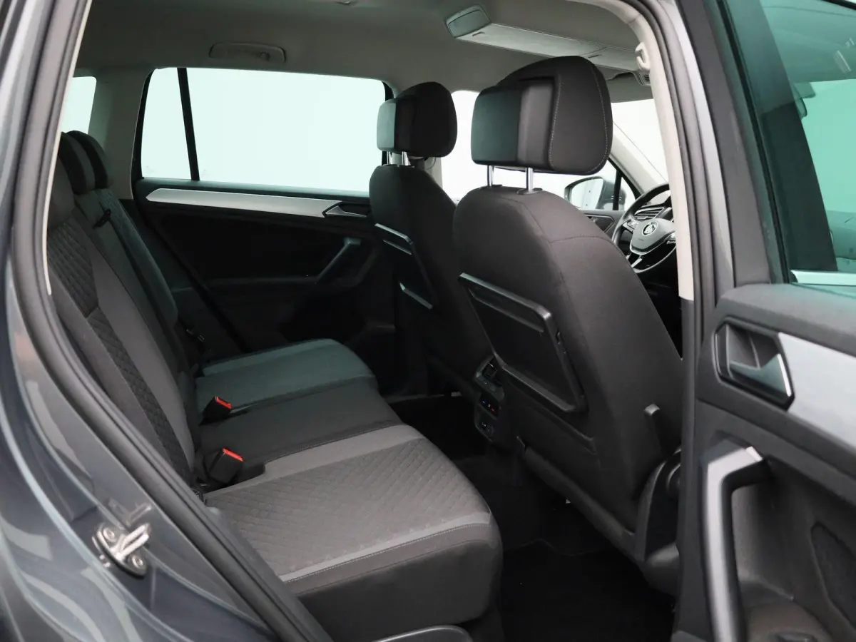 1.5 TSI Comfortline Business 131 PK| Origineel Nederlands | 1e Eigenaar | Navigatie | Trekhaak | Parkeersensoren | Climatronic | Achterklep Elektrisch | Apple Carplay | Android Auto