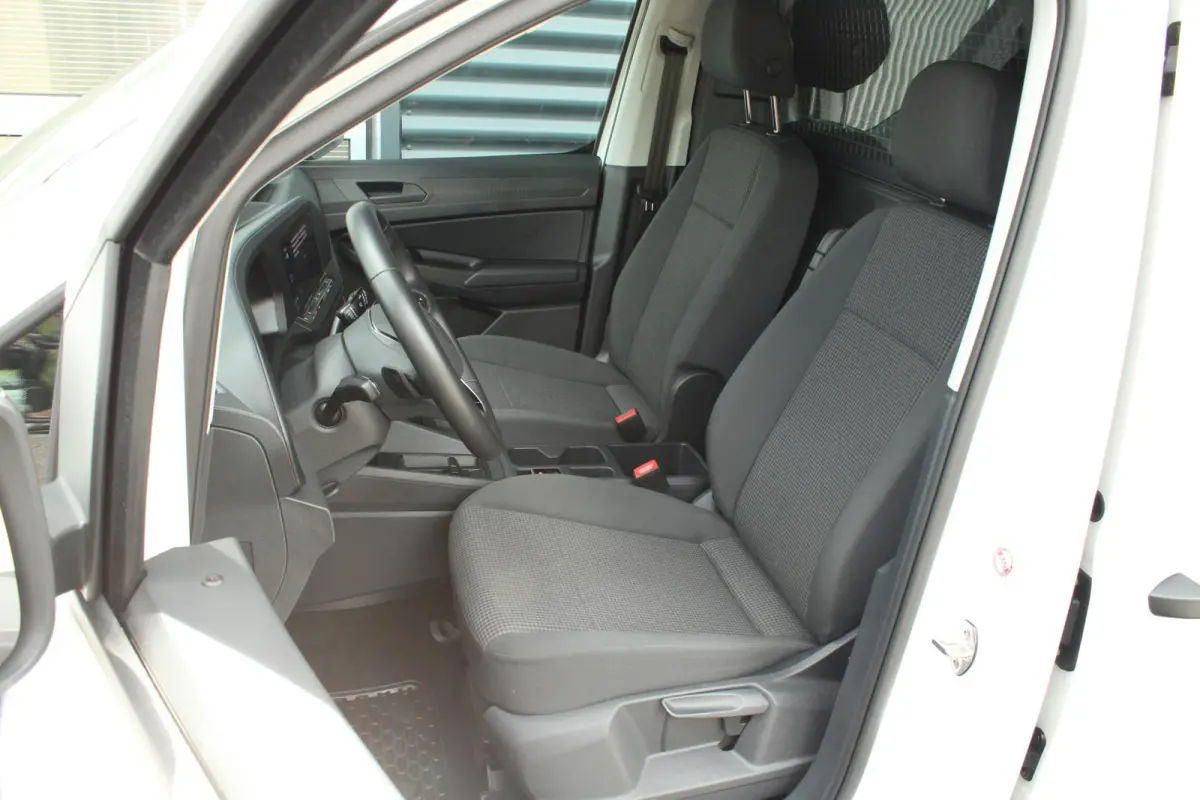 2.0 TDI 122pk DSG | Glaslook | Schuifdeur L+R | Navigatie | Parkeersensoren | Cruise Control | Airco