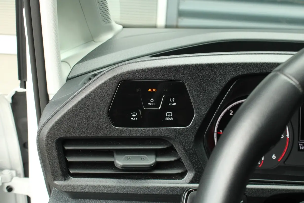 2.0 TDI 122pk DSG | Glaslook | Schuifdeur L+R | Navigatie | Parkeersensoren | Cruise Control | Airco
