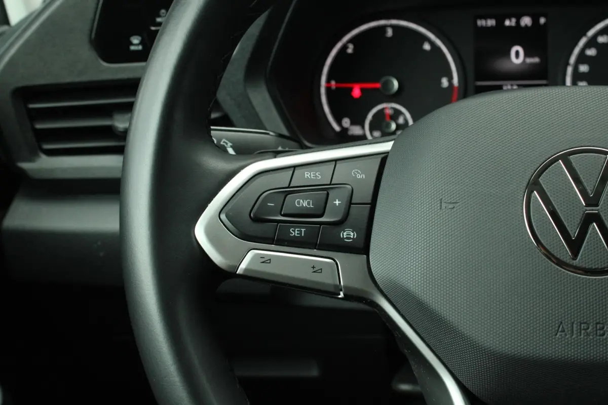 2.0 TDI 122pk DSG | Glaslook | Schuifdeur L+R | Navigatie | Parkeersensoren | Cruise Control | Airco