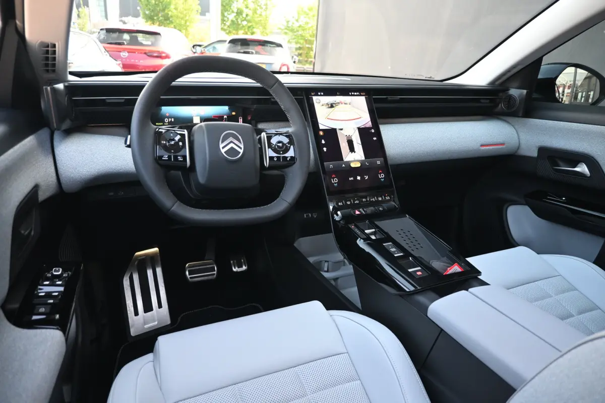 Max Comfort Range 73 kWh tot 8 jaar garantie! 99% SOH | Schuif-/Kanteldak | Navigatie | Massagestoelen | Leder | Adaptive Cruise | HUD | Stoel/Stuuverwarming | !!