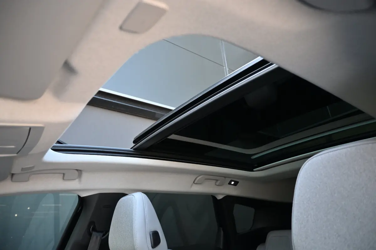 Max Comfort Range 73 kWh tot 8 jaar garantie! 99% SOH | Schuif-/Kanteldak | Navigatie | Massagestoelen | Leder | Adaptive Cruise | HUD | Stoel/Stuuverwarming | !!