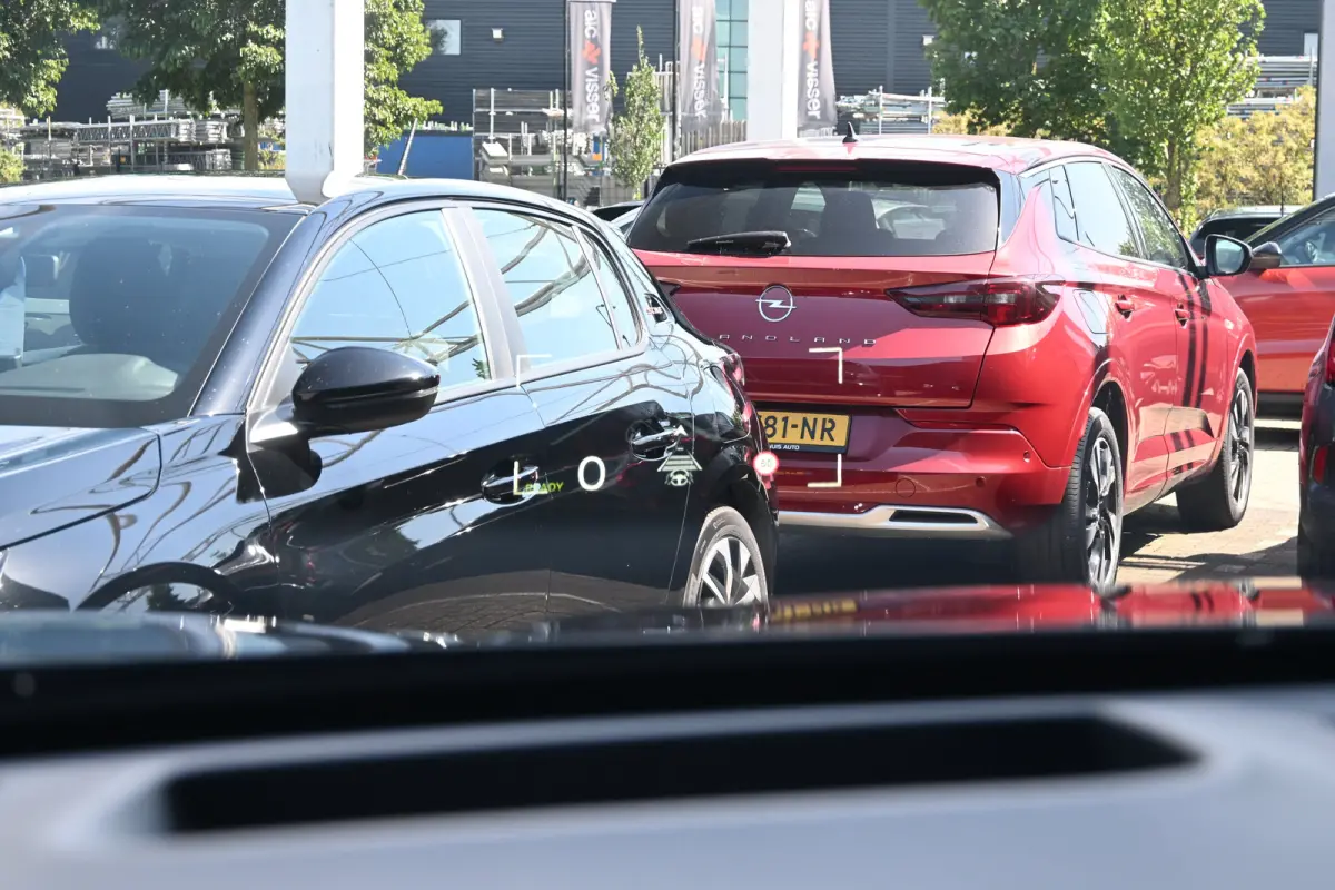 Max Comfort Range 73 kWh tot 8 jaar garantie! 99% SOH | Schuif-/Kanteldak | Navigatie | Massagestoelen | Leder | Adaptive Cruise | HUD | Stoel/Stuuverwarming | !!