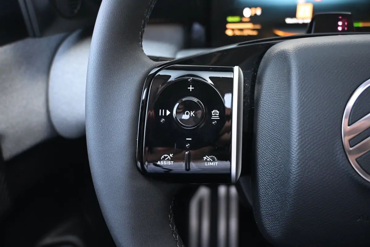 Max Comfort Range 73 kWh tot 8 jaar garantie! 99% SOH | Schuif-/Kanteldak | Navigatie | Massagestoelen | Leder | Adaptive Cruise | HUD | Stoel/Stuuverwarming | !!