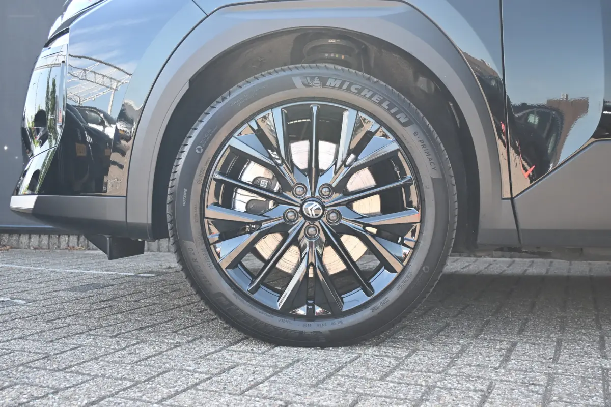 Max Comfort Range 73 kWh tot 8 jaar garantie! 99% SOH | Schuif-/Kanteldak | Navigatie | Massagestoelen | Leder | Adaptive Cruise | HUD | Stoel/Stuuverwarming | !!