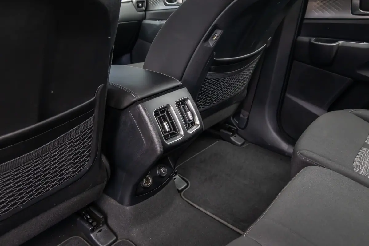 1.6 T-GDI Plug-in Hybrid 4WD DynamicLine 7p. | Trekhaak | 7-zitter! | Cruise adaptief | Stoel/stuur verwarming | Camera | Elektrisch verstelbare bestuurdersstoel | Winterset | Achteruitrijca