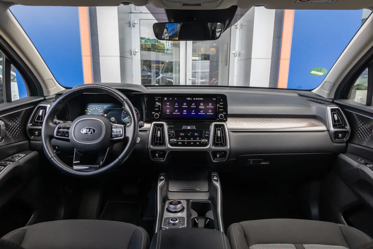 1.6 T-GDI Plug-in Hybrid 4WD DynamicLine 7p. | Trekhaak | 7-zitter! | Cruise adaptief | Stoel/stuur verwarming | Camera | Elektrisch verstelbare bestuurdersstoel | Winterset | Achteruitrijca