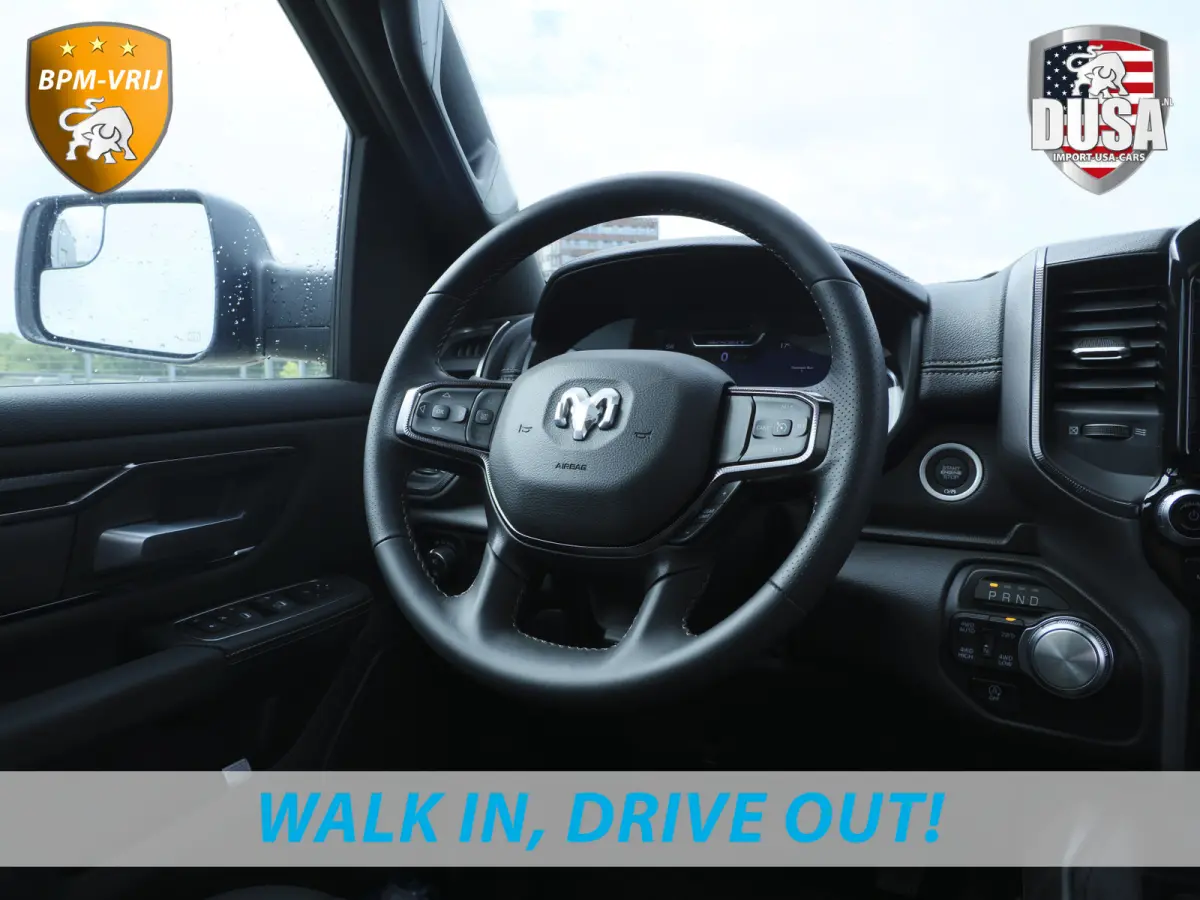 1500 | Laramie Sport | 5.7 V8 | HEMI | 4x4 | Crew Cab Panoramadak | Leder | Uconnect touchscreen | Nieuw binnen!