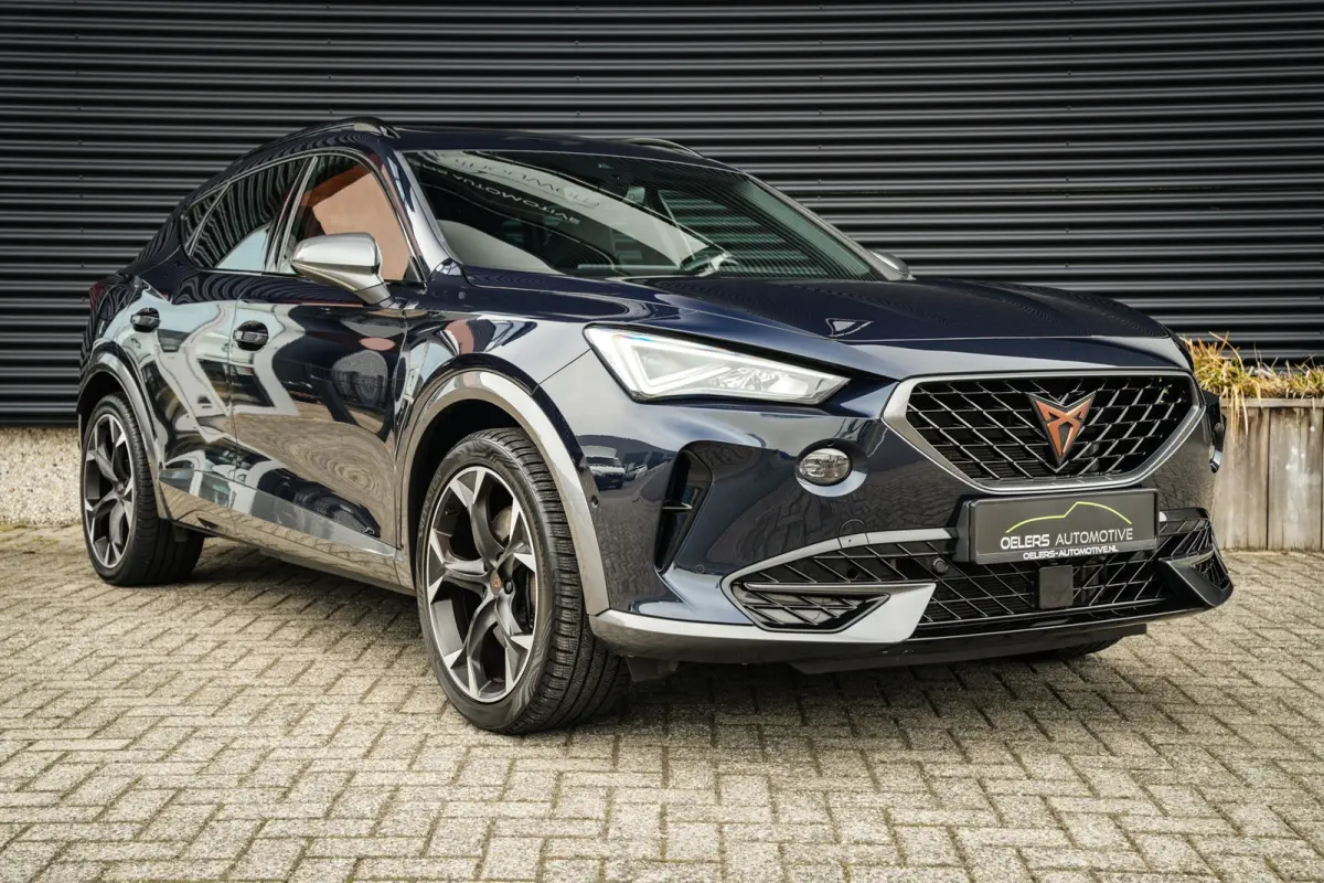 1.4 e-Hybrid VZ Copper Edition | PANORAMADAK | CUPRA KUIPSTOELEN | ACC | VIRTUAL COCKPIT | METALIC | MOOI! |