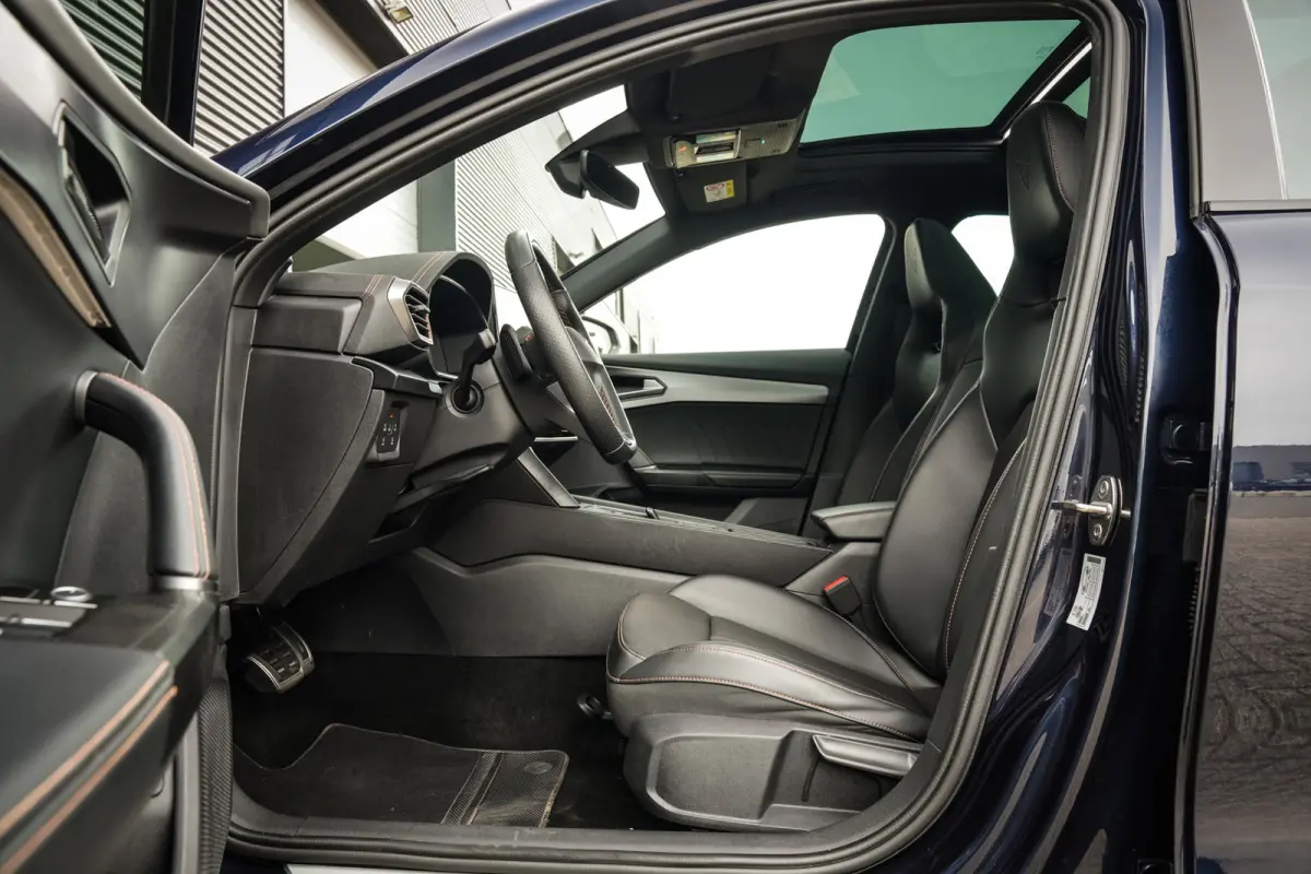 1.4 e-Hybrid VZ Copper Edition | PANORAMADAK | CUPRA KUIPSTOELEN | ACC | VIRTUAL COCKPIT | METALIC | MOOI! |