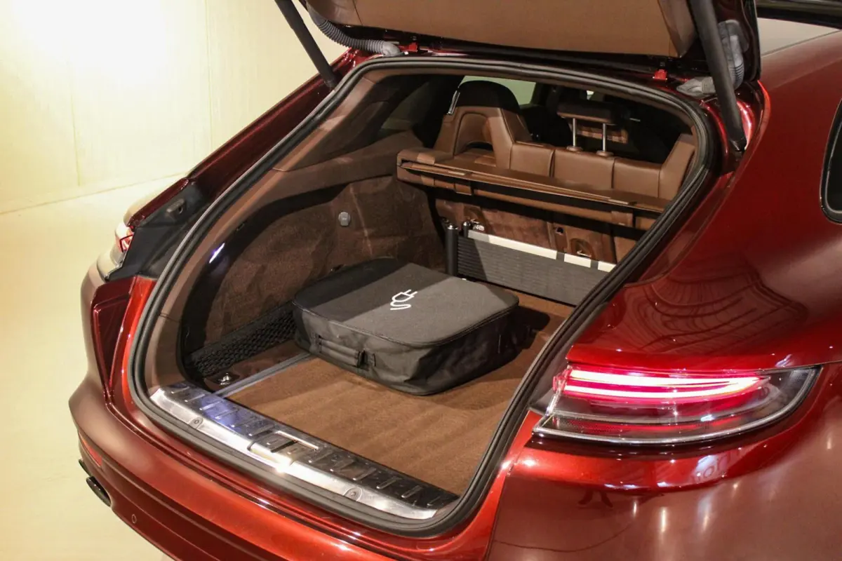 2.9 4S E-Hybrid Sport Design