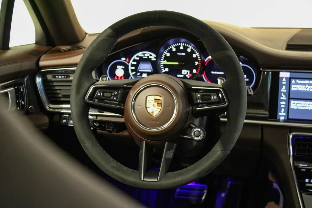 2.9 4S E-Hybrid Sport Design