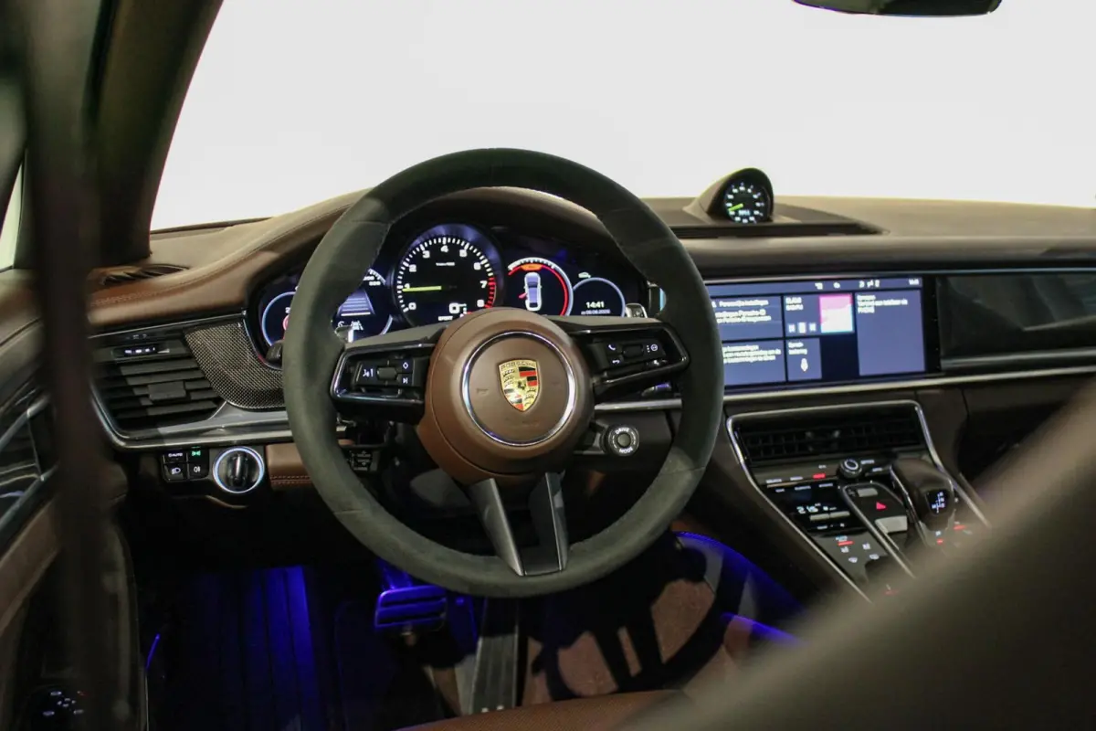 2.9 4S E-Hybrid Sport Design