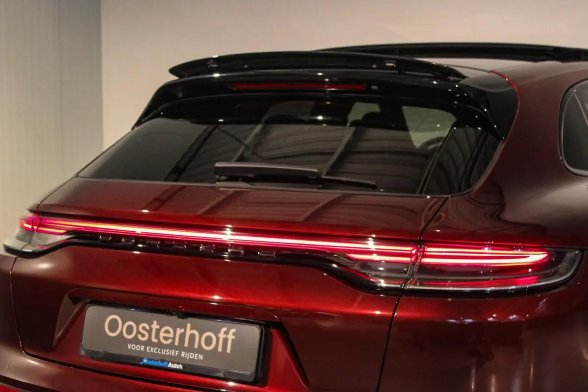 2.9 4S E-Hybrid Sport Design