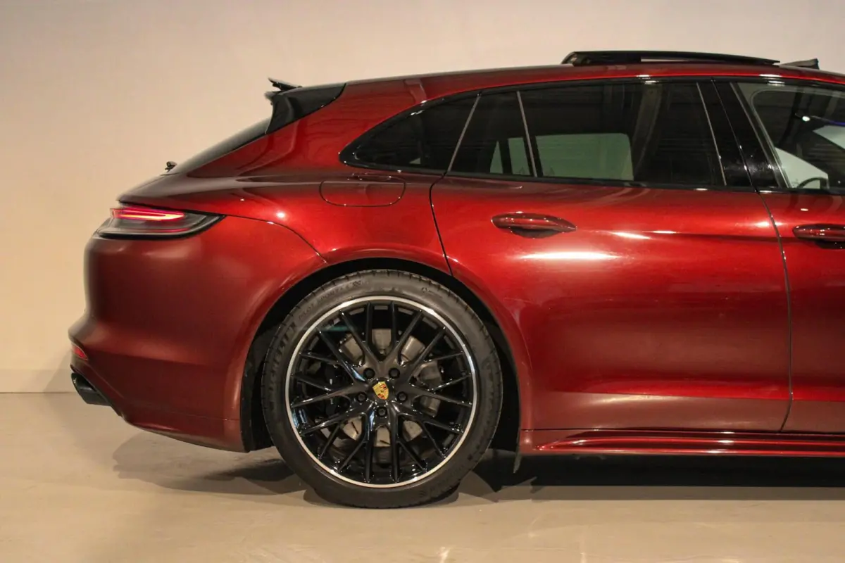 2.9 4S E-Hybrid Sport Design