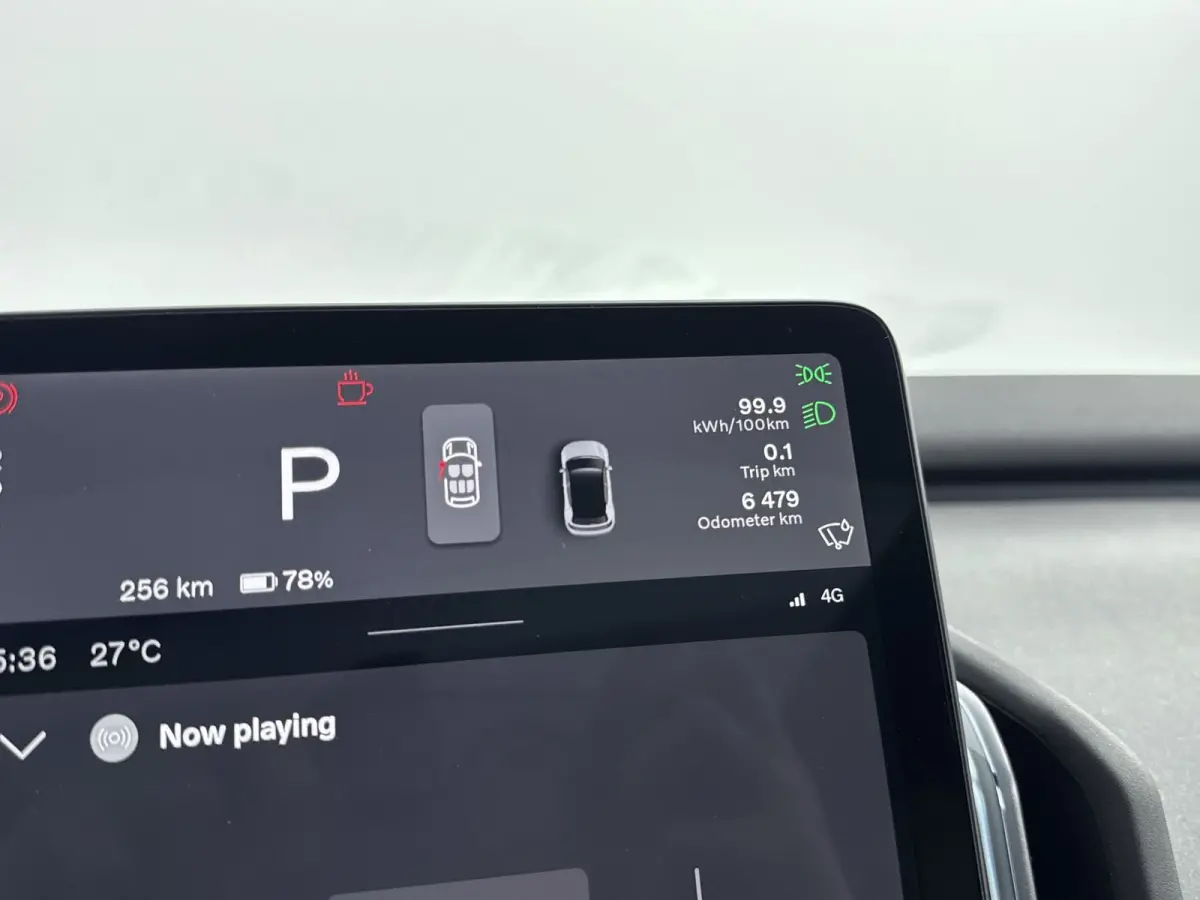 Twin Motor Performance Ultra 69 kWh | Warmtepomp | Stoel + Stuur verwarming | Extra getint Glas | PDC V+A en 360 Camera | Harman en Kardon Audio | Elektrische stoelbediening | Panoramadak |