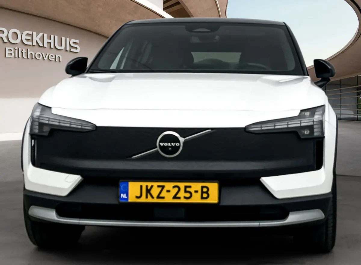 Twin Motor Performance Ultra 69 kWh | Warmtepomp | Stoel + Stuur verwarming | Extra getint Glas | PDC V+A en 360 Camera | Harman en Kardon Audio | Elektrische stoelbediening | Panoramadak |