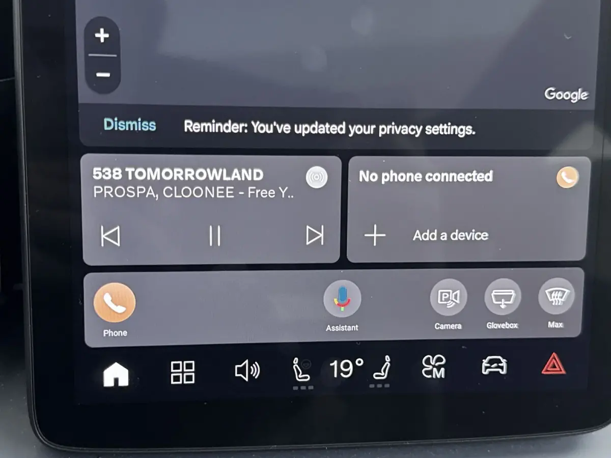 Twin Motor Performance Ultra 69 kWh | Warmtepomp | Stoel + Stuur verwarming | Extra getint Glas | PDC V+A en 360 Camera | Harman en Kardon Audio | Elektrische stoelbediening | Panoramadak |
