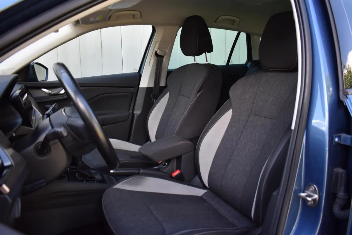 1.0 TSI ECC LMV NAVI CRUISE CAMERA