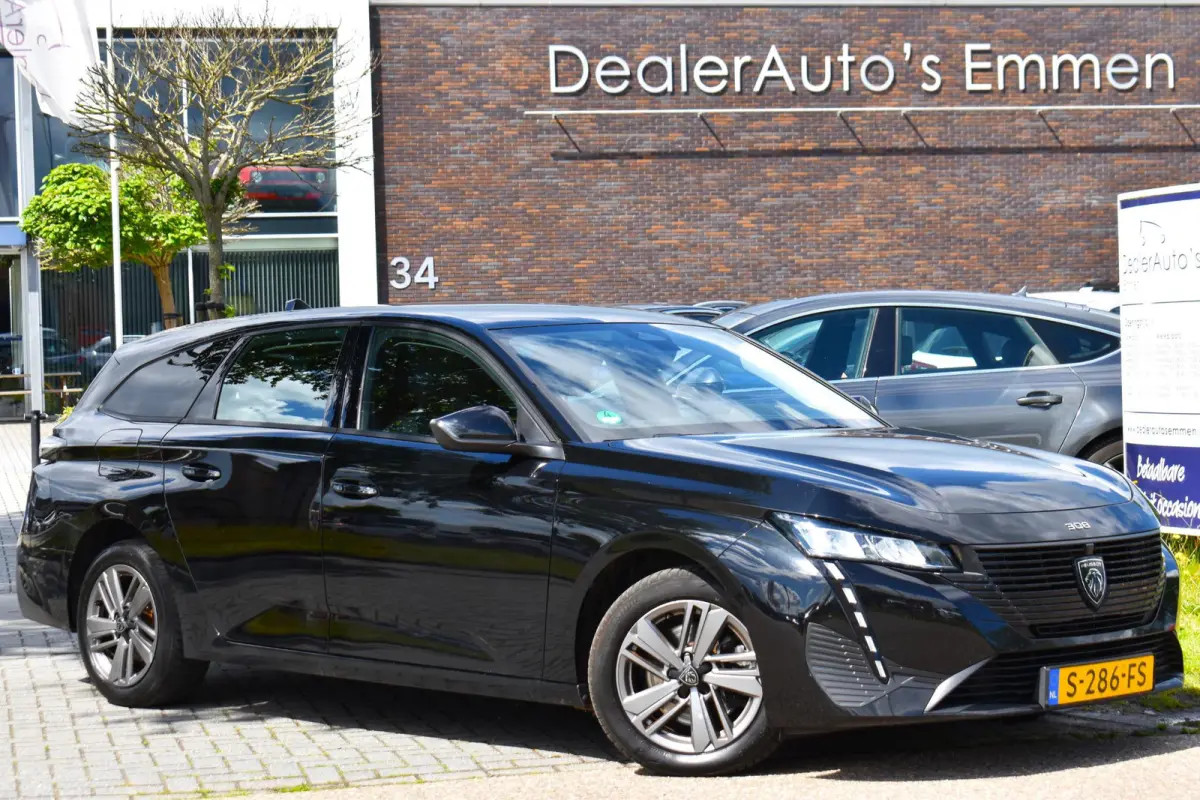 Peugeot 308 SW 2023 Benzine Handgeschakeld leasen