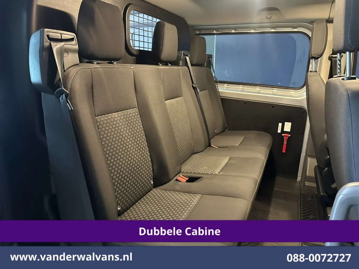 2.0 TDCI 131pk L2H1 Dubbele Cabine Euro6 Airco | 5-Zits | Camera | Apple Carplay | LED | 2800kg Trekhaak Android Auto, Cruisecontrol, Parkeersensoren, Stoelverwarming, Verwarmde voorruit, Da