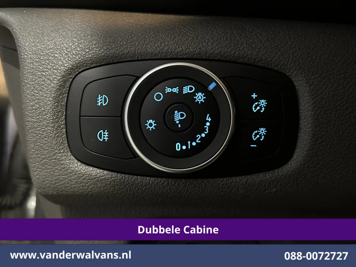 2.0 TDCI 131pk L2H1 Dubbele Cabine Euro6 Airco | 5-Zits | Camera | Apple Carplay | LED | 2800kg Trekhaak Android Auto, Cruisecontrol, Parkeersensoren, Stoelverwarming, Verwarmde voorruit, Da