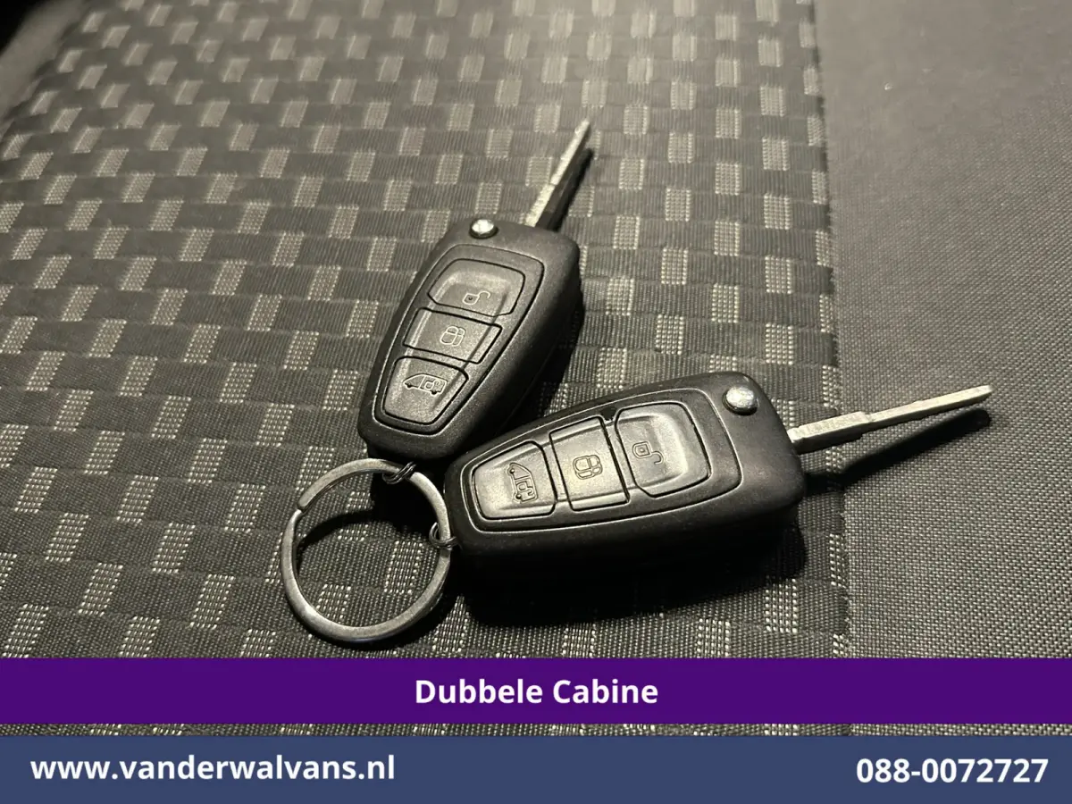 2.0 TDCI 131pk L2H1 Dubbele Cabine Euro6 Airco | 5-Zits | Camera | Apple Carplay | LED | 2800kg Trekhaak Android Auto, Cruisecontrol, Parkeersensoren, Stoelverwarming, Verwarmde voorruit, Da