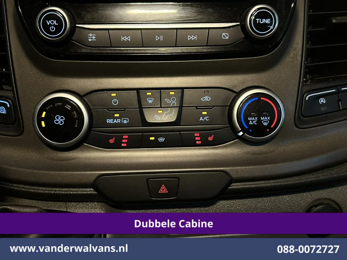 2.0 TDCI 131pk L2H1 Dubbele Cabine Euro6 Airco | 5-Zits | Camera | Apple Carplay | LED | 2800kg Trekhaak Android Auto, Cruisecontrol, Parkeersensoren, Stoelverwarming, Verwarmde voorruit, Da