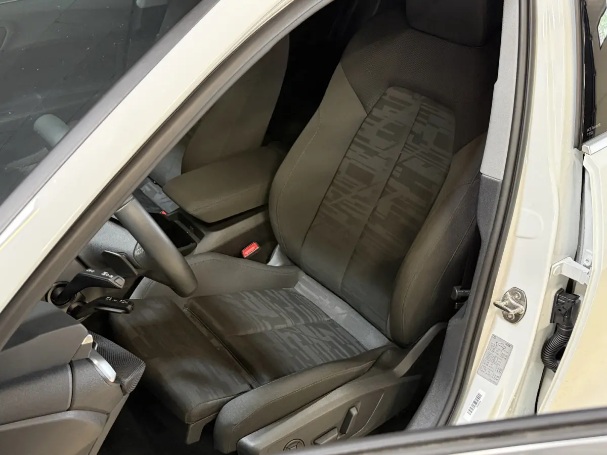 2.0 TFSI Advanced edition | Elek. Trekhaak | Apple Carplay | Stoelverw.