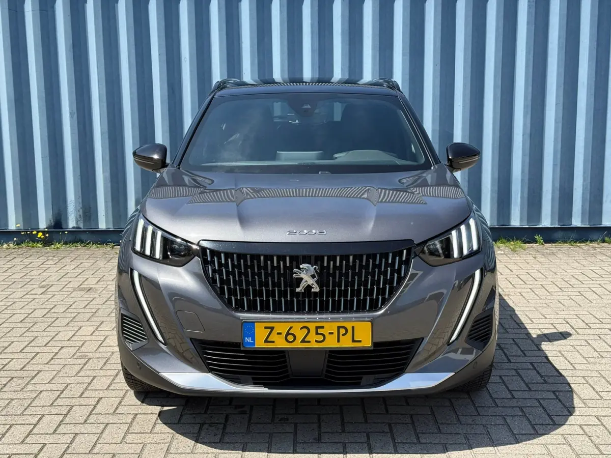 1.2 PureTech GT Achteruitrijcamera | Adeptieve cruise control | Keyless| Interieurverlichting | Stoelverwarming | Apple carplay & Android auto