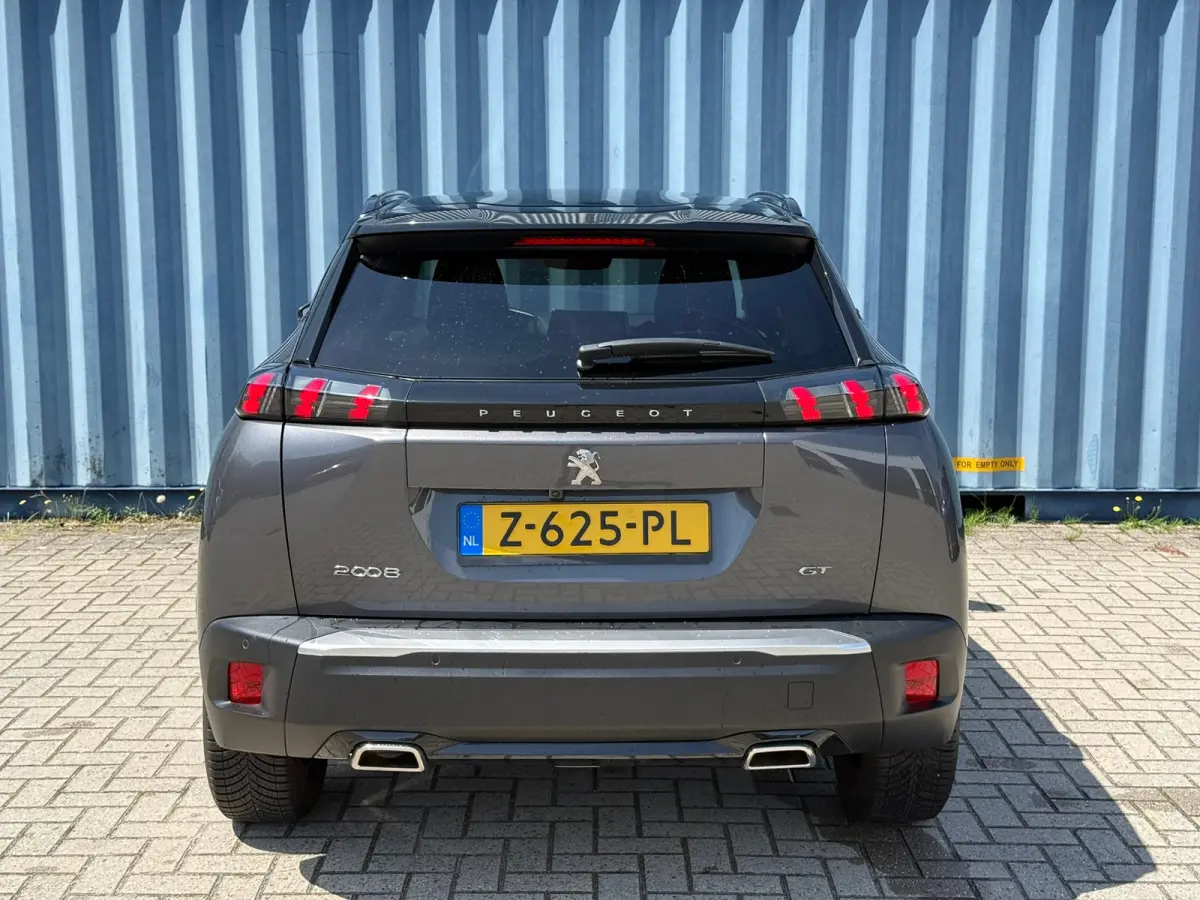 1.2 PureTech GT Achteruitrijcamera | Adeptieve cruise control | Keyless| Interieurverlichting | Stoelverwarming | Apple carplay & Android auto