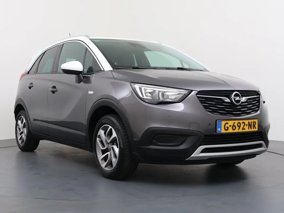 1.2 Turbo Innovation / Trekhaak / Navigatie / 360 Camera /  Parkeersensoren / Draadloos telefoonlader / Carplay / 16'' LMV
