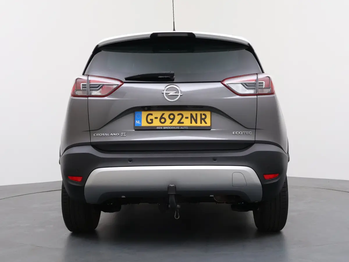1.2 Turbo Innovation / Trekhaak / Navigatie / 360 Camera /  Parkeersensoren / Draadloos telefoonlader / Carplay / 16'' LMV
