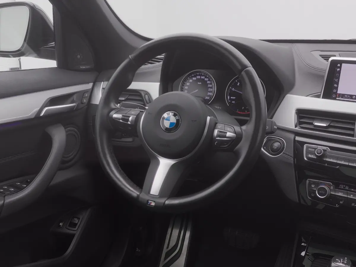 xDrive25e M-Sport | PANO | H&K | CAMERA | STOELVERW.