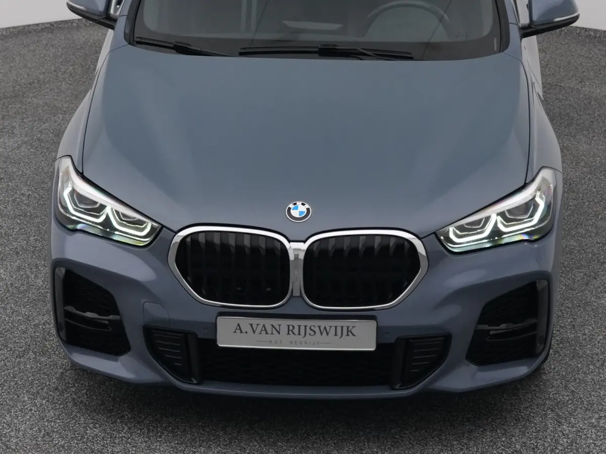 xDrive25e M-Sport | PANO | H&K | CAMERA | STOELVERW.
