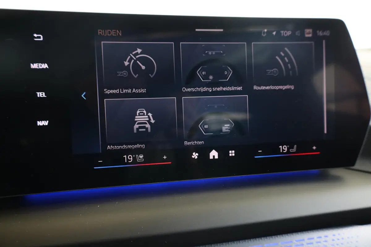 120 | M Sportpakket Pro | Panoramadak | Harman/Kardon | Driving Assistant Plus