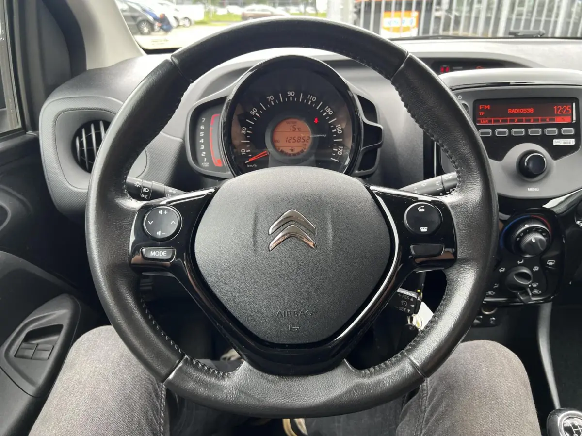 1.0 VTi 5DRS Zwart 2020 | Airco | BTW |