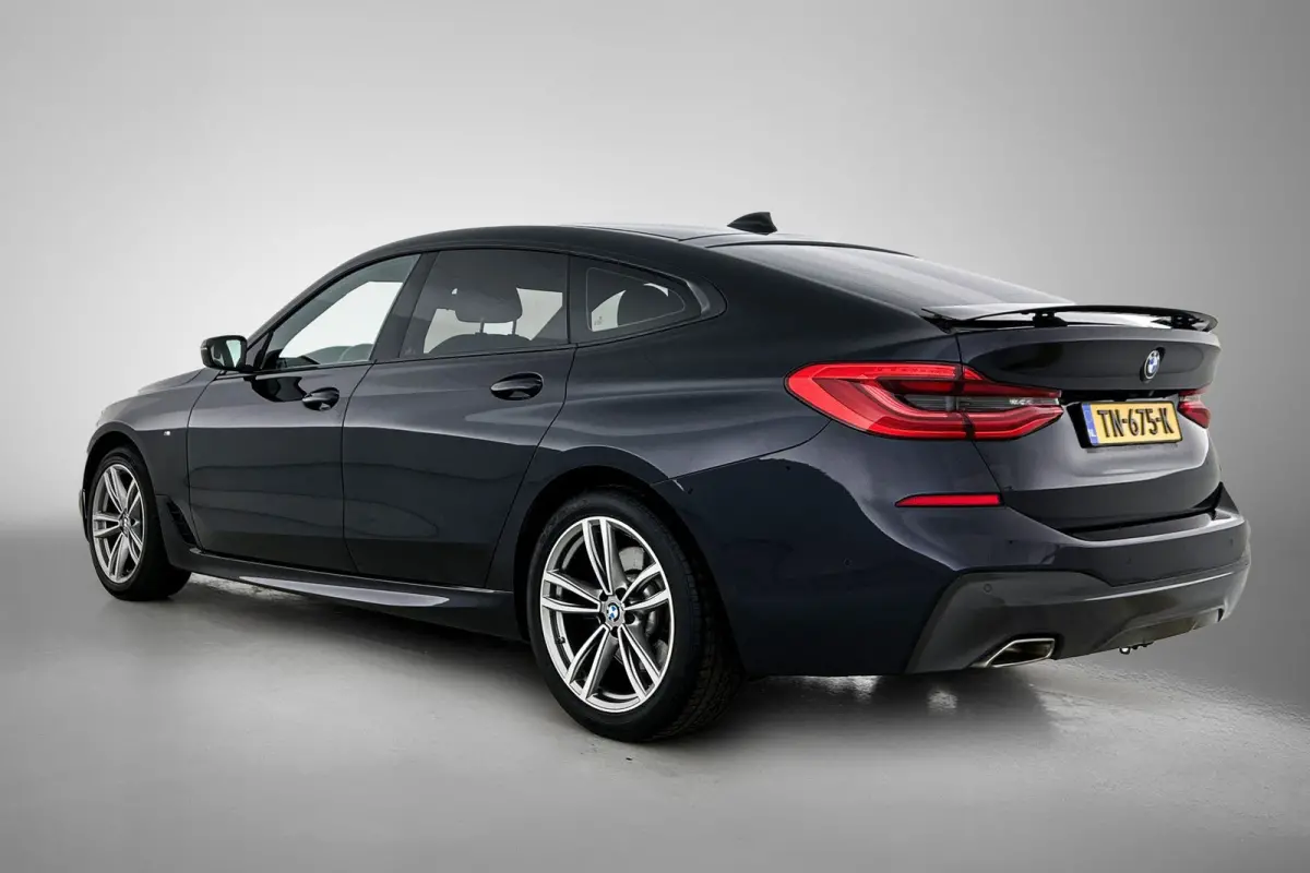 Gran Turismo 630i High Executive M-SPORT (NL-auto, Dealer OnderH, Camera, Navi Pro, PDC V+A, StoelV, Etc)