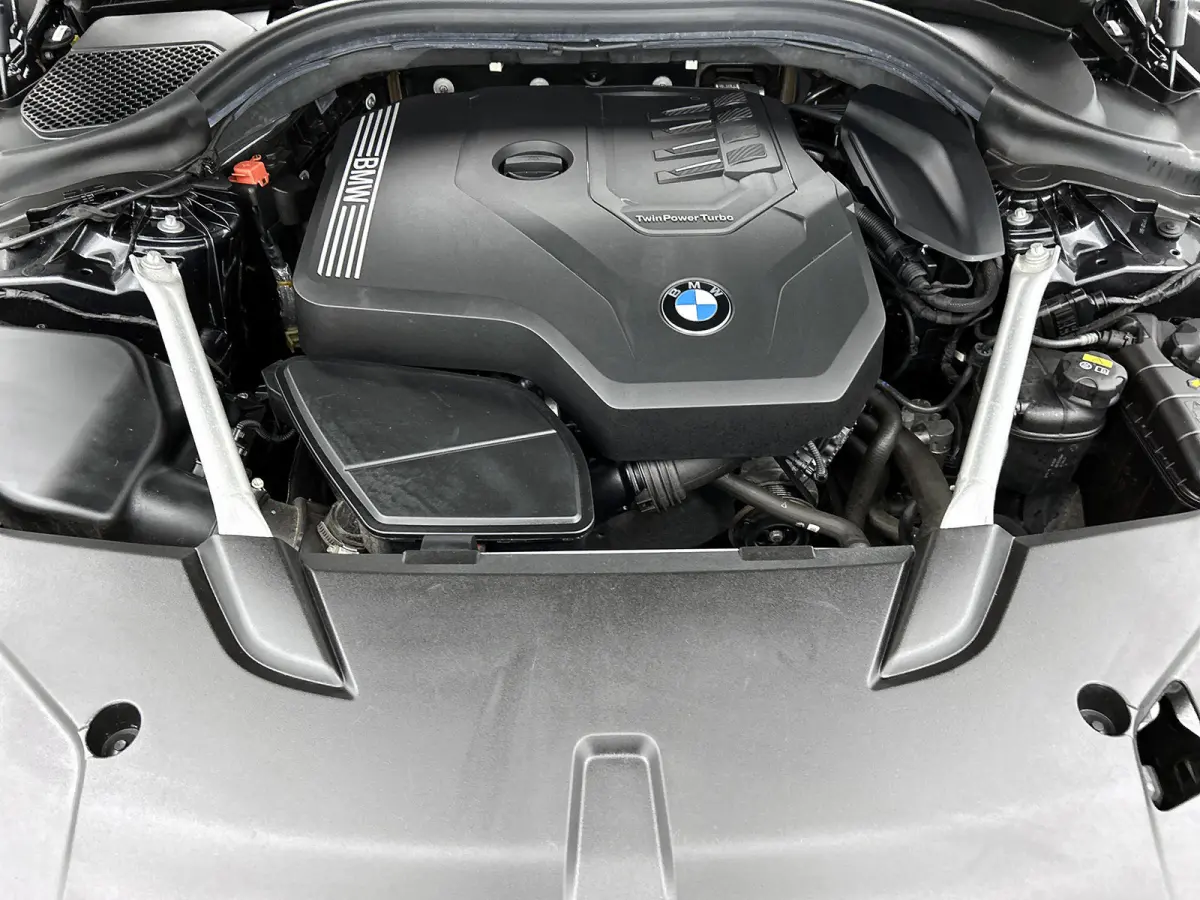 Gran Turismo 630i High Executive M-SPORT (NL-auto, Dealer OnderH, Camera, Navi Pro, PDC V+A, StoelV, Etc)