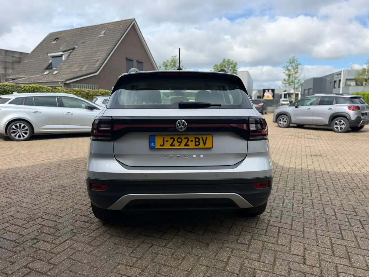 1.0 TSI Life Business|CLIMATE|NAVI|GREY|