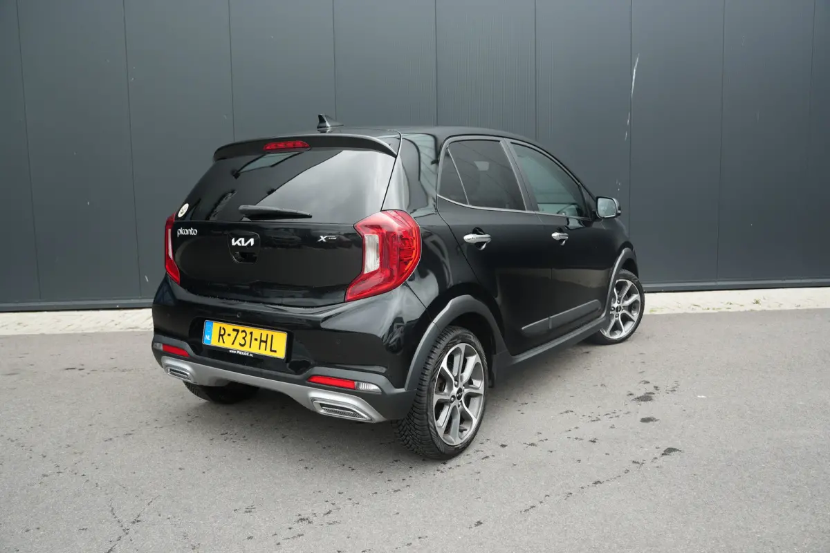 1.0 T-GDi X-Line 5p Achteruitrijcamera | Carplay | Draadloze telefoonlader | Keyless entry | Lichtmetalen velgen 16"