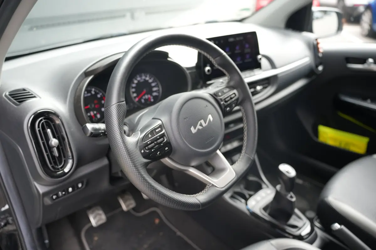 1.0 T-GDi X-Line 5p Achteruitrijcamera | Carplay | Draadloze telefoonlader | Keyless entry | Lichtmetalen velgen 16"