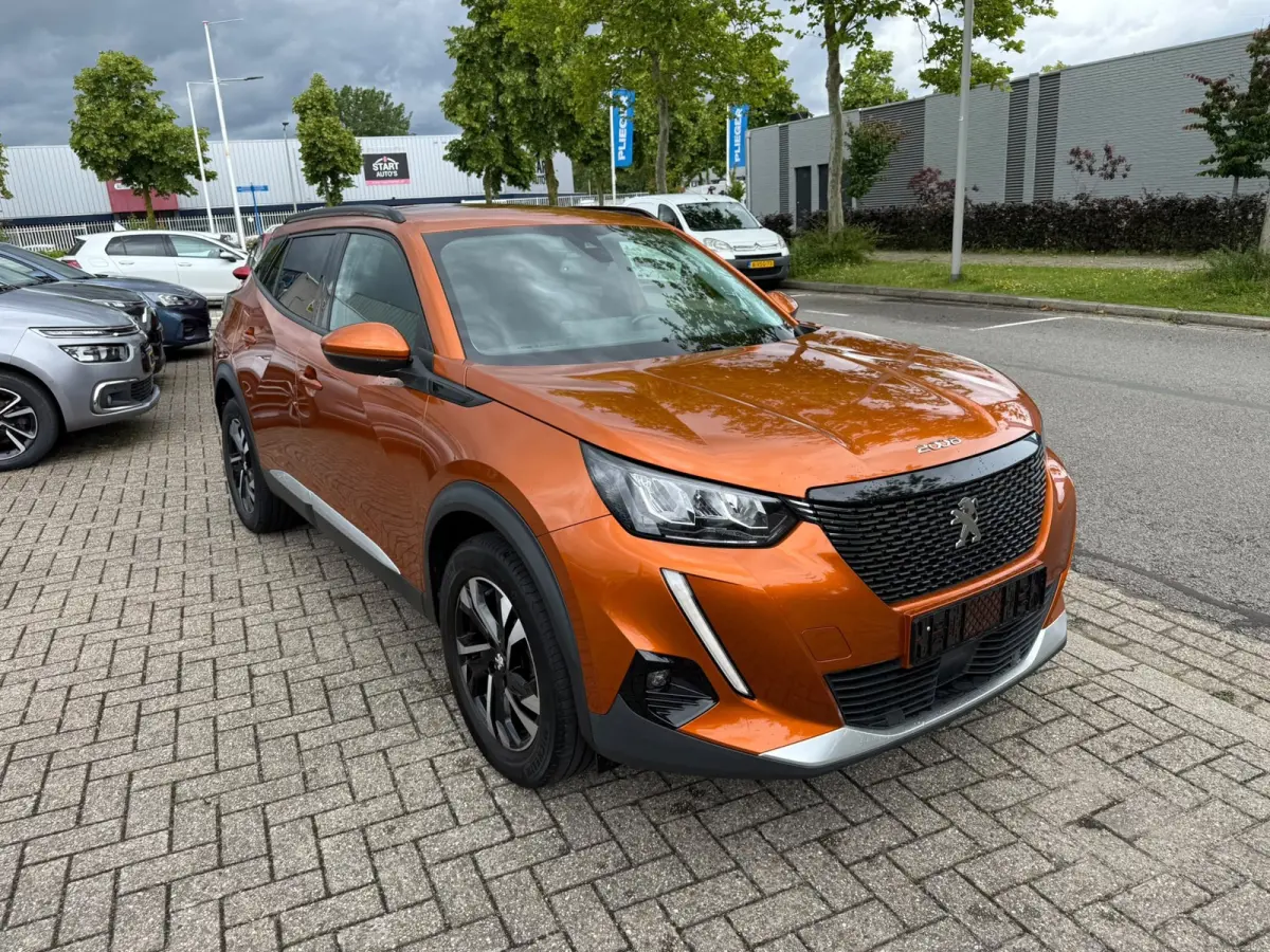 1.2 PureTech Allure 130PK, Navigatie, Automaat