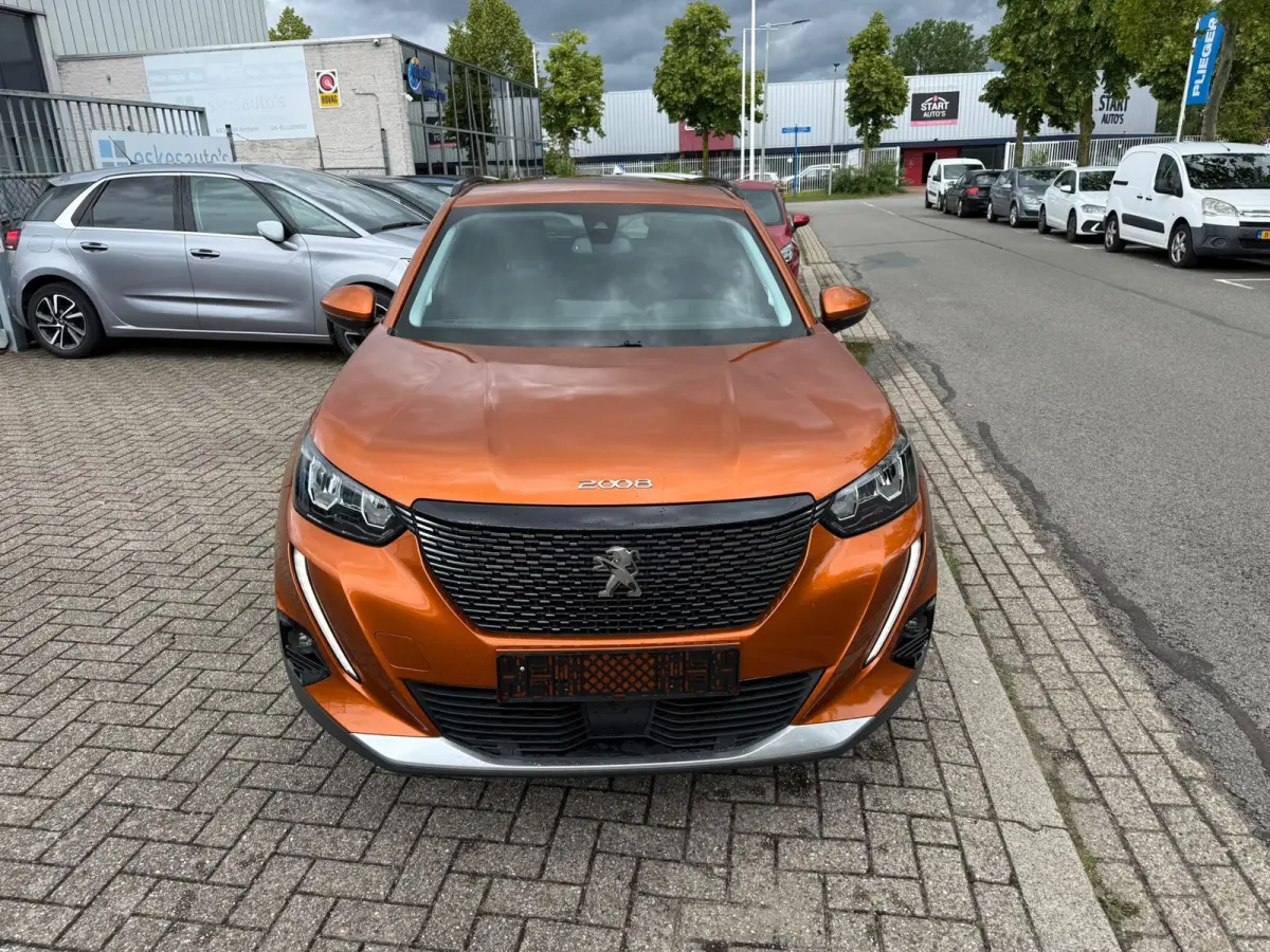 1.2 PureTech Allure 130PK, Navigatie, Automaat